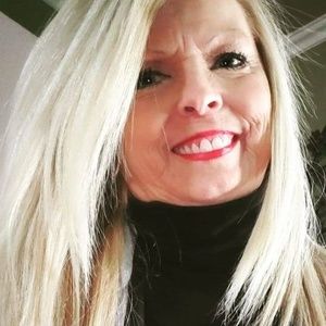 Meet your Posher, Sandra